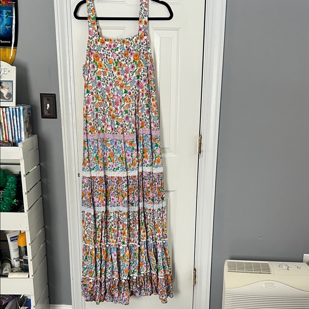 NWT Floral Maxi Dress with Multicolor Pattern Size Large